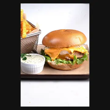 كارا بلانكا بي